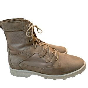 SOREL MEN’S Designer Waterproof Combat Style Boots, Sz 10 Like New 👍